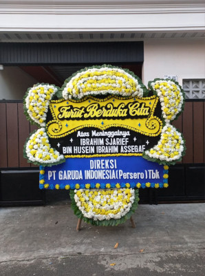 Papan Bunga Duka di Bitung Karangria
